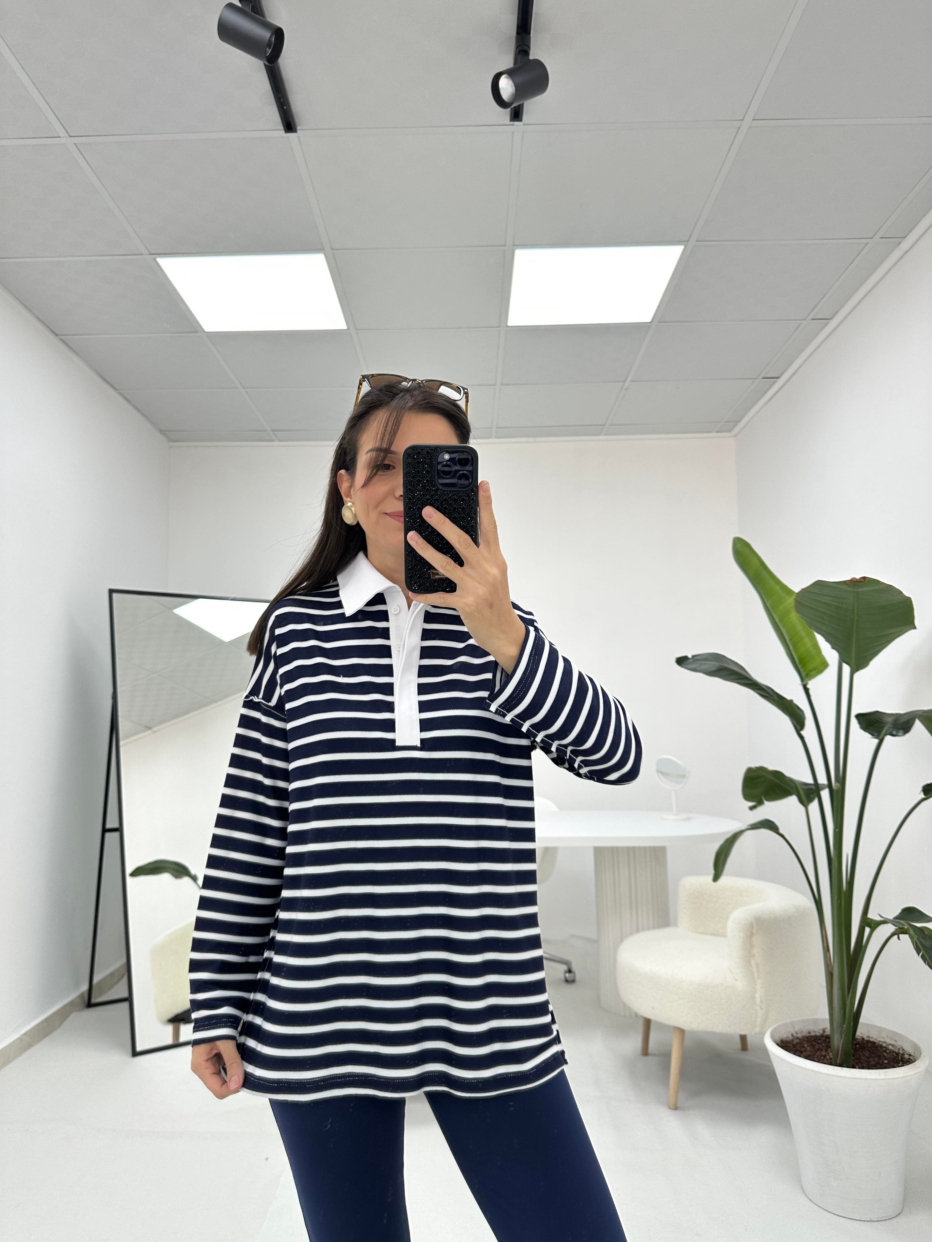 Polo Yaka Çizgili Lacivert Beyaz ÇizgiliSweatshirt 