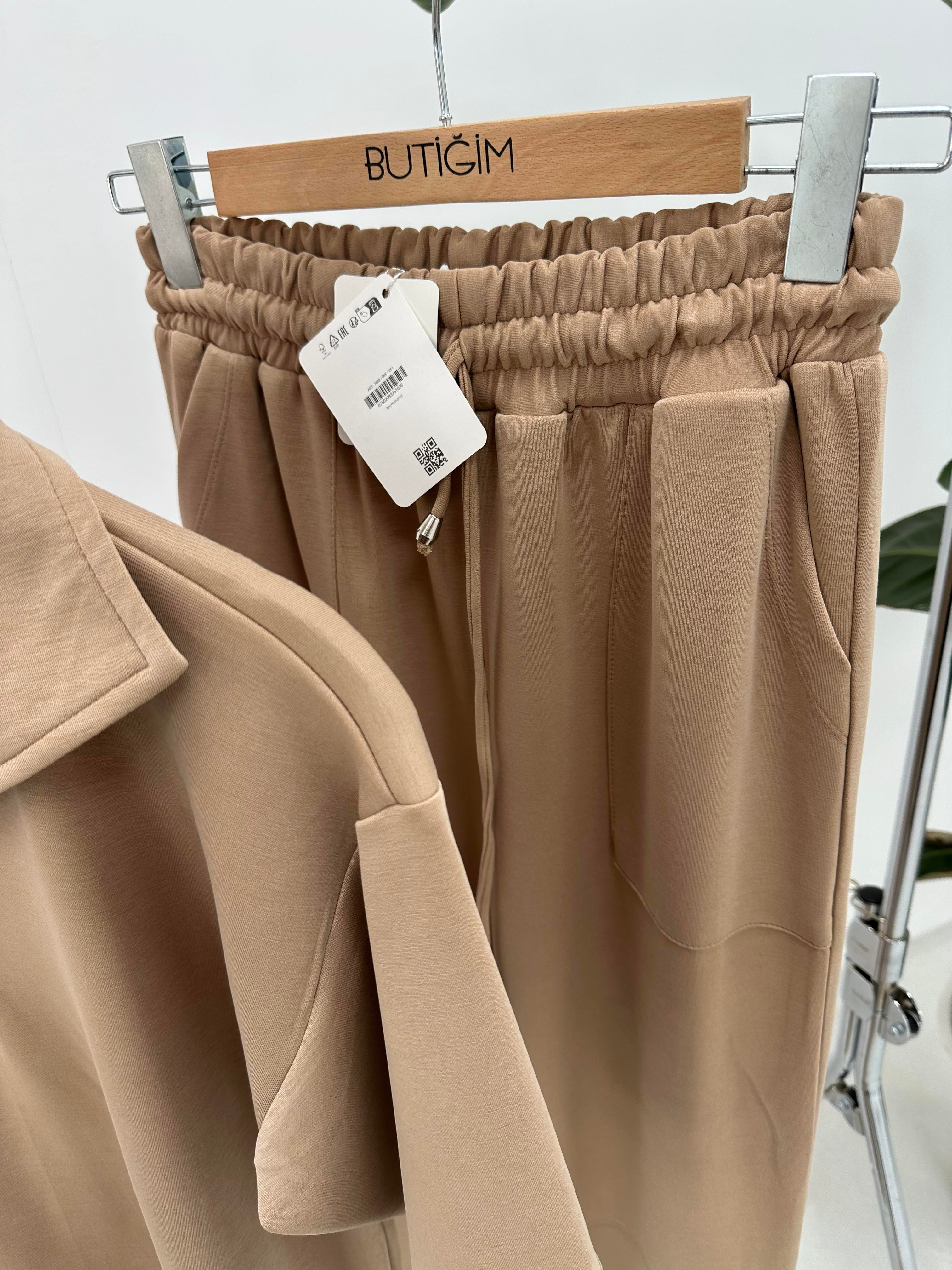 Premium Modal Kumaş Yarım Fermuarlı Camel Takım