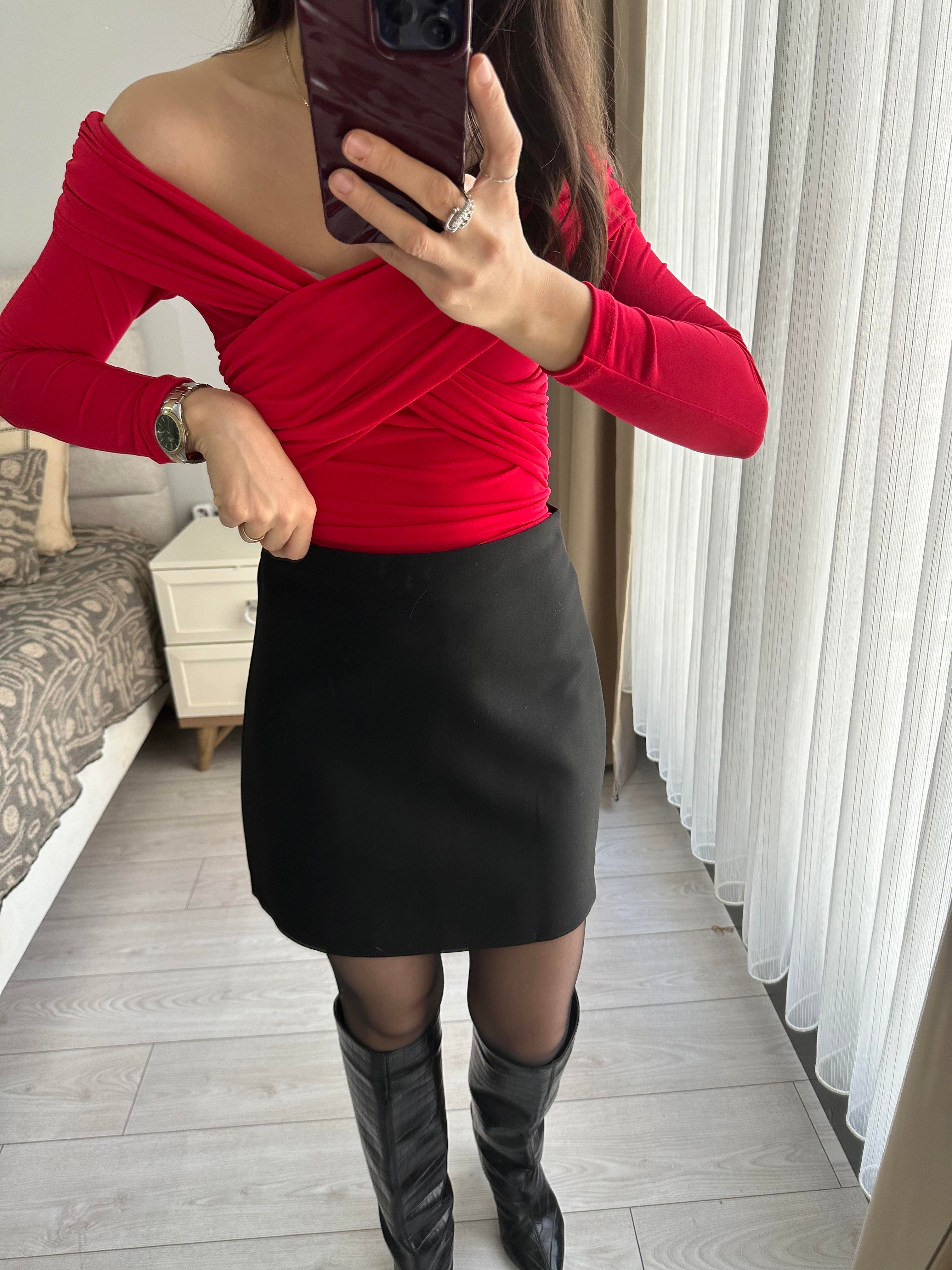 Siyah Mini Etek
