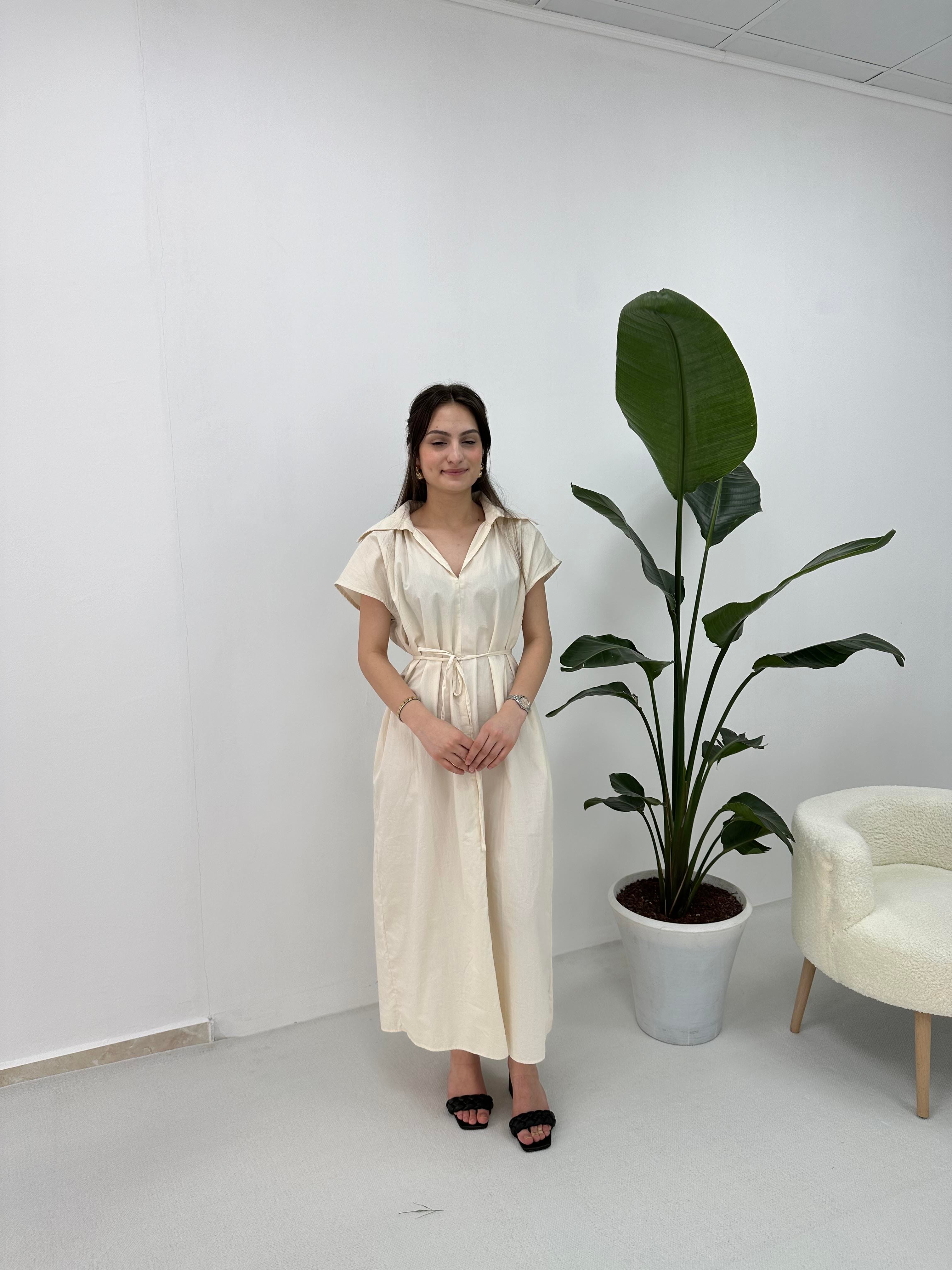 Taş Geniş Yaka Oversize Elbise 
