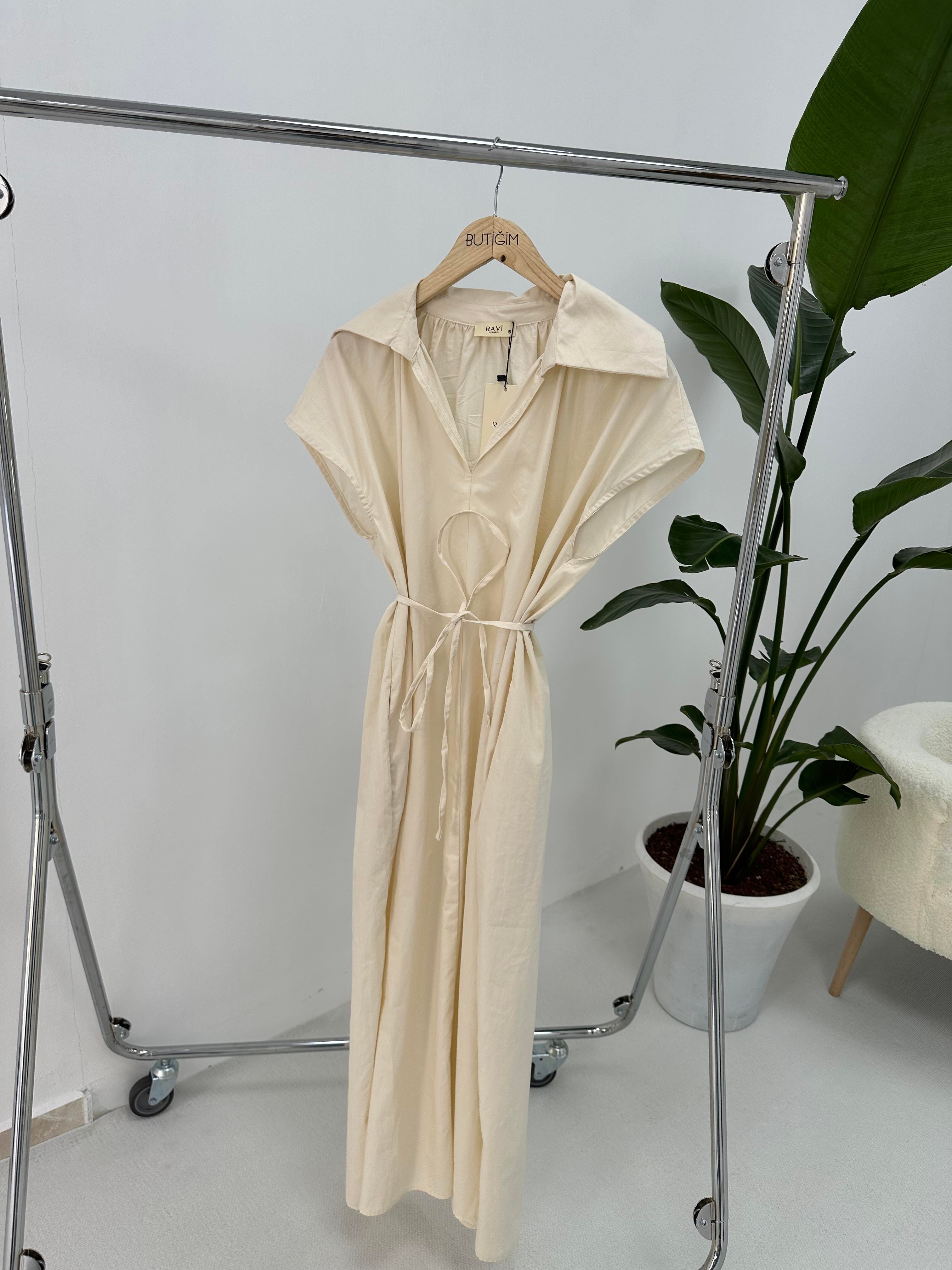 Taş Geniş Yaka Oversize Elbise 