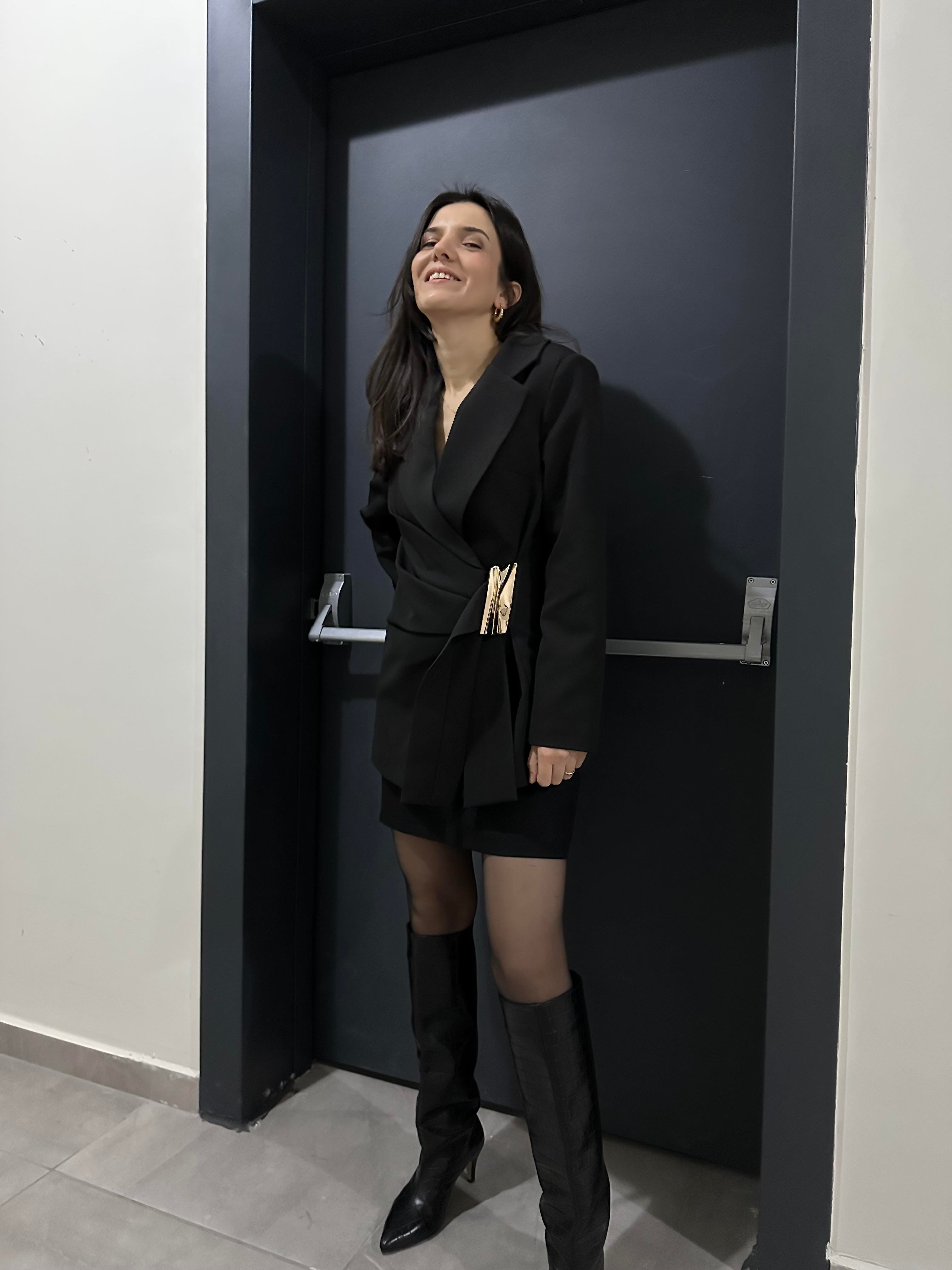 Tokalı Blazer Siyah Ceket