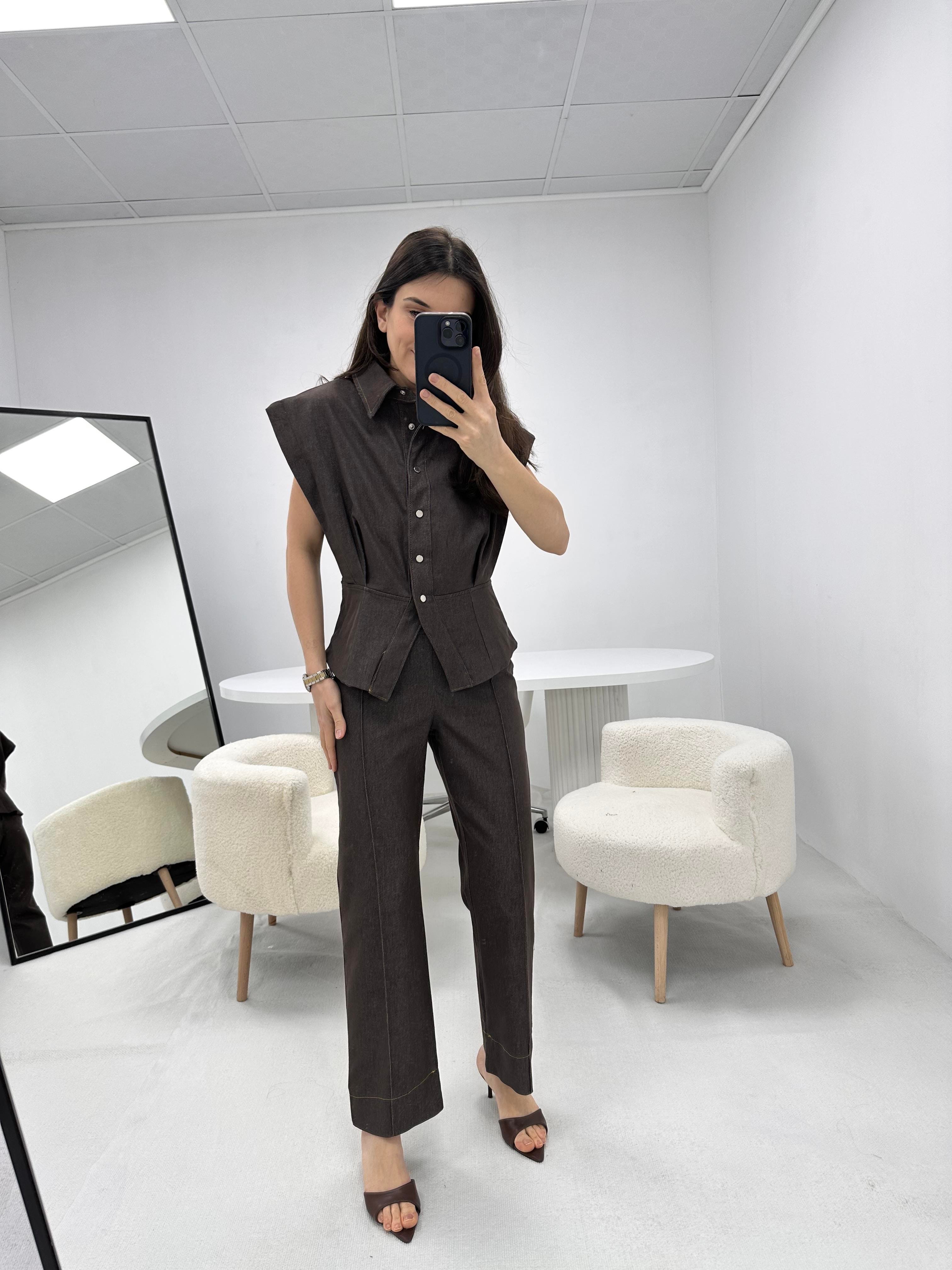 Vatkalı Kahverengi Denim Kot Takım 