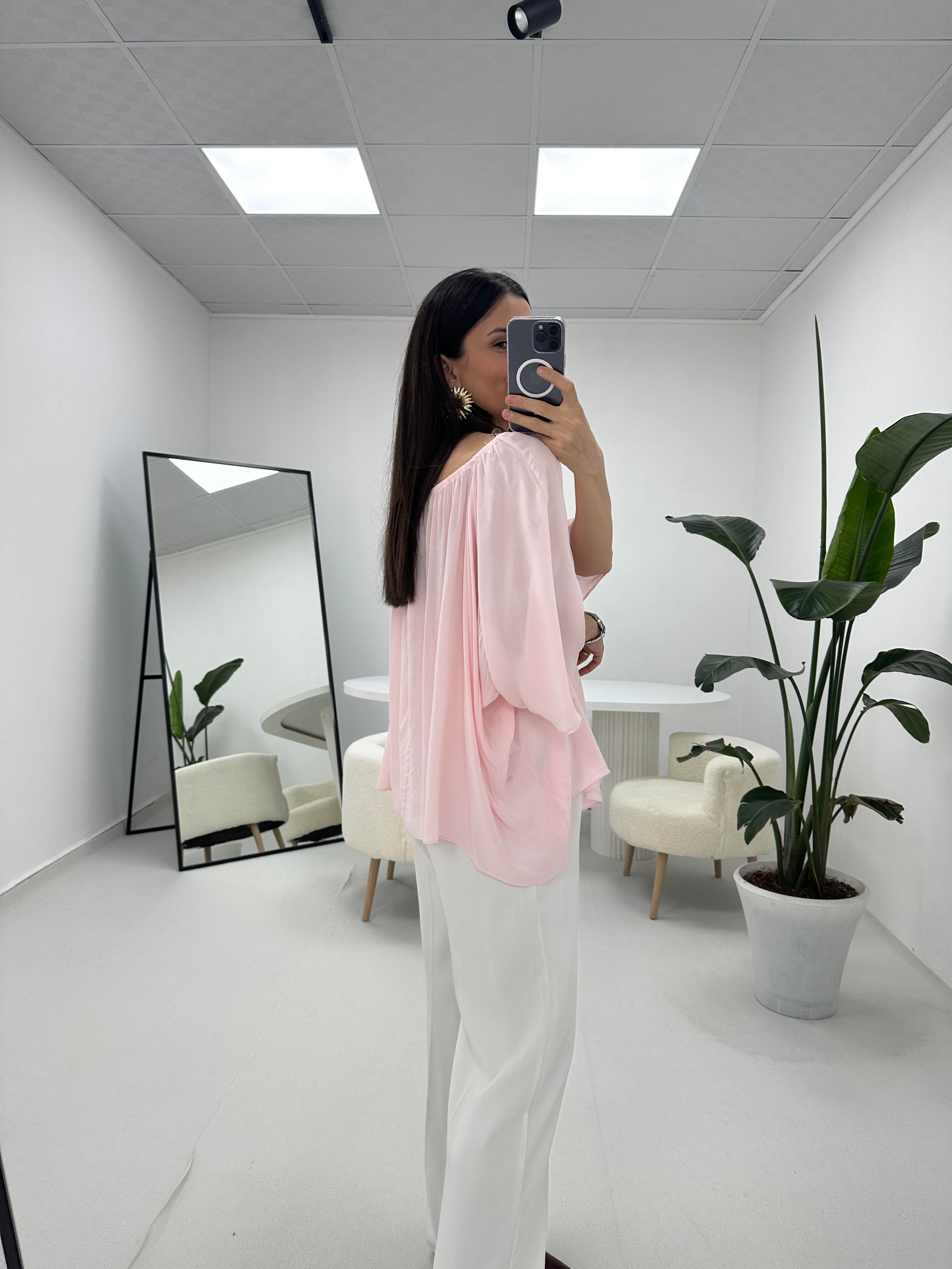 Yakası Lastikli Pembe Bluz