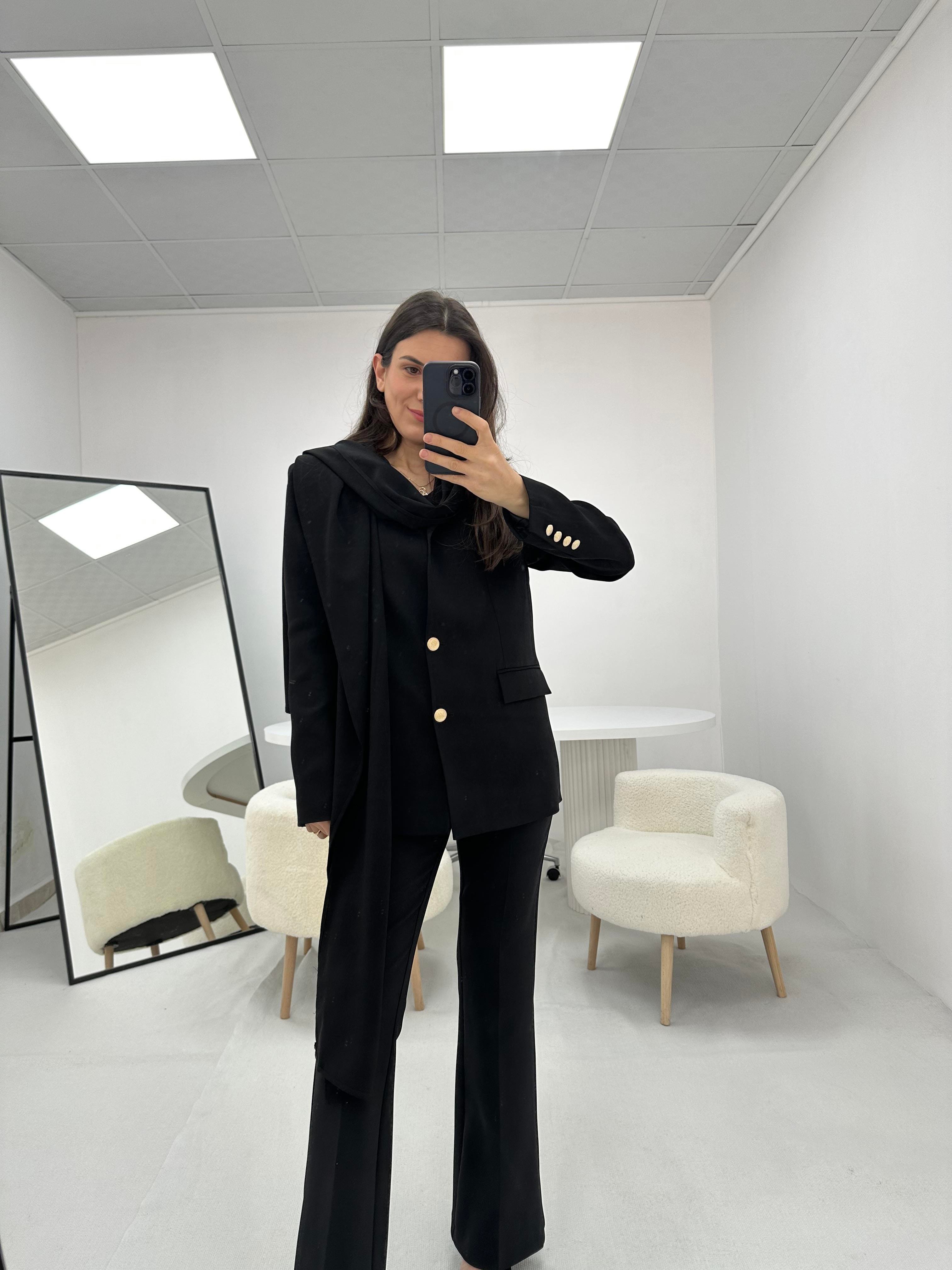 Yakası Şal Detaylı Siyah  Blazer  ceket 