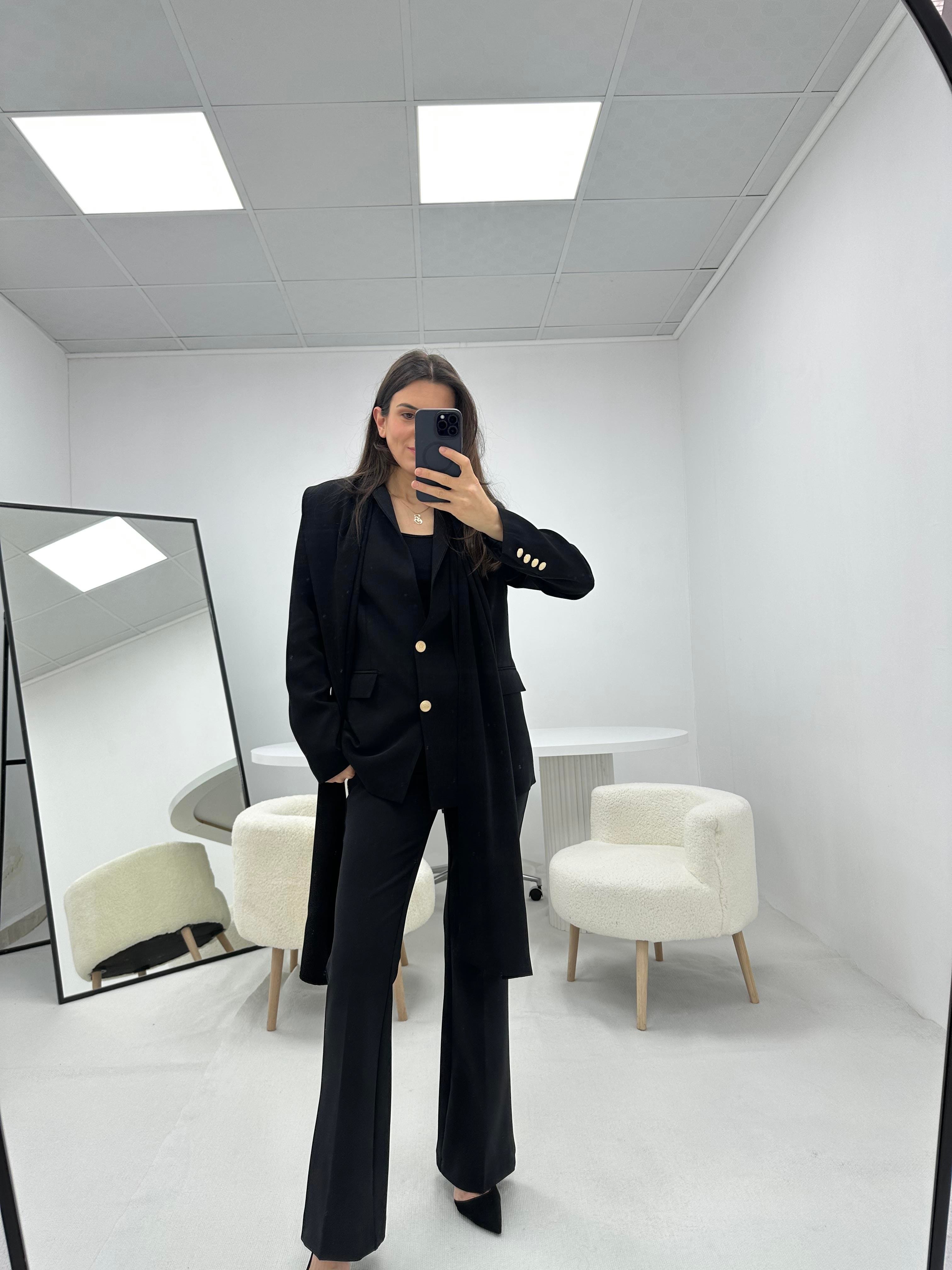 Yakası Şal Detaylı Siyah  Blazer  ceket 