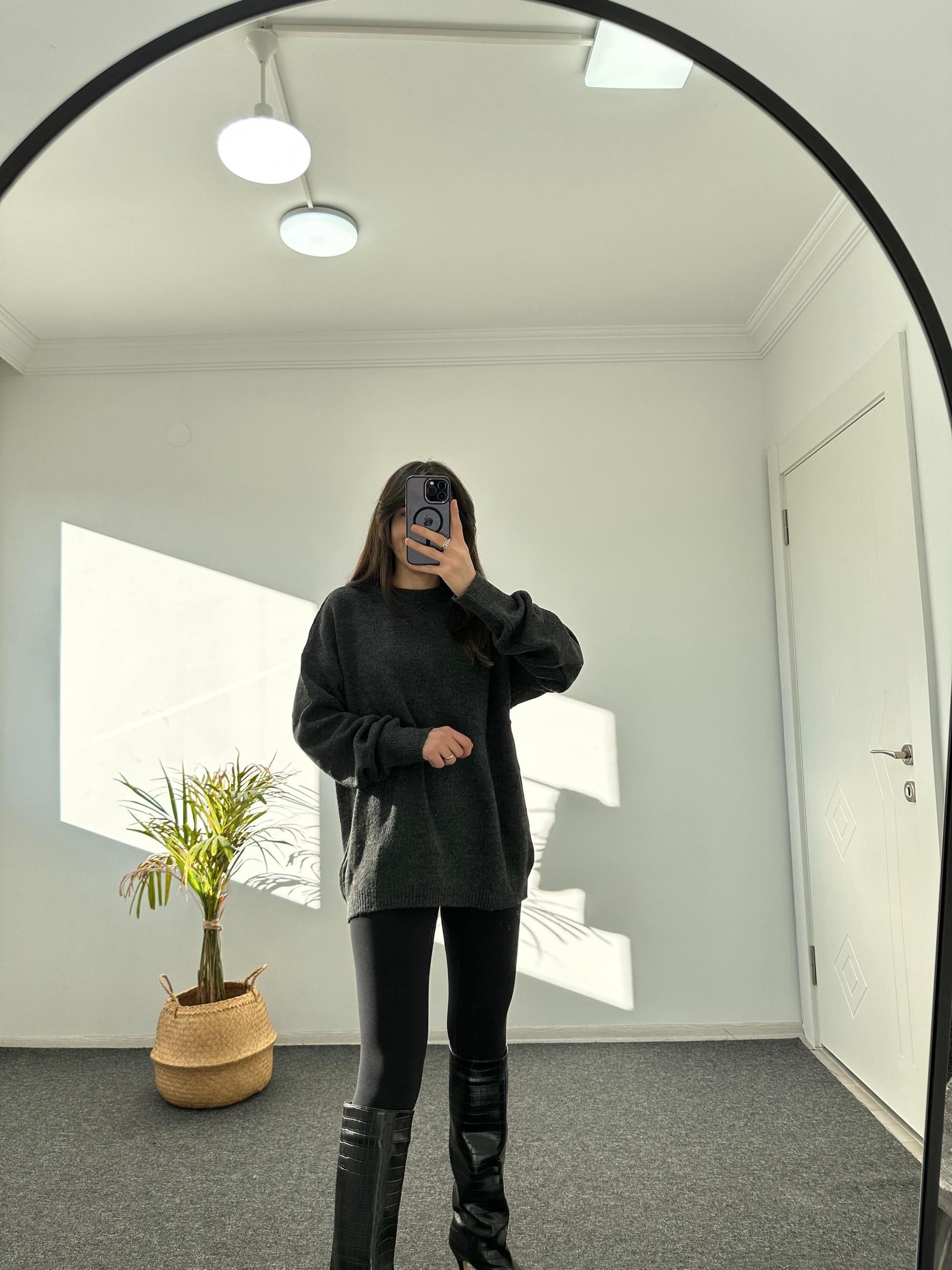 YUMOŞ DOKULU OVERSIZE KAZAK