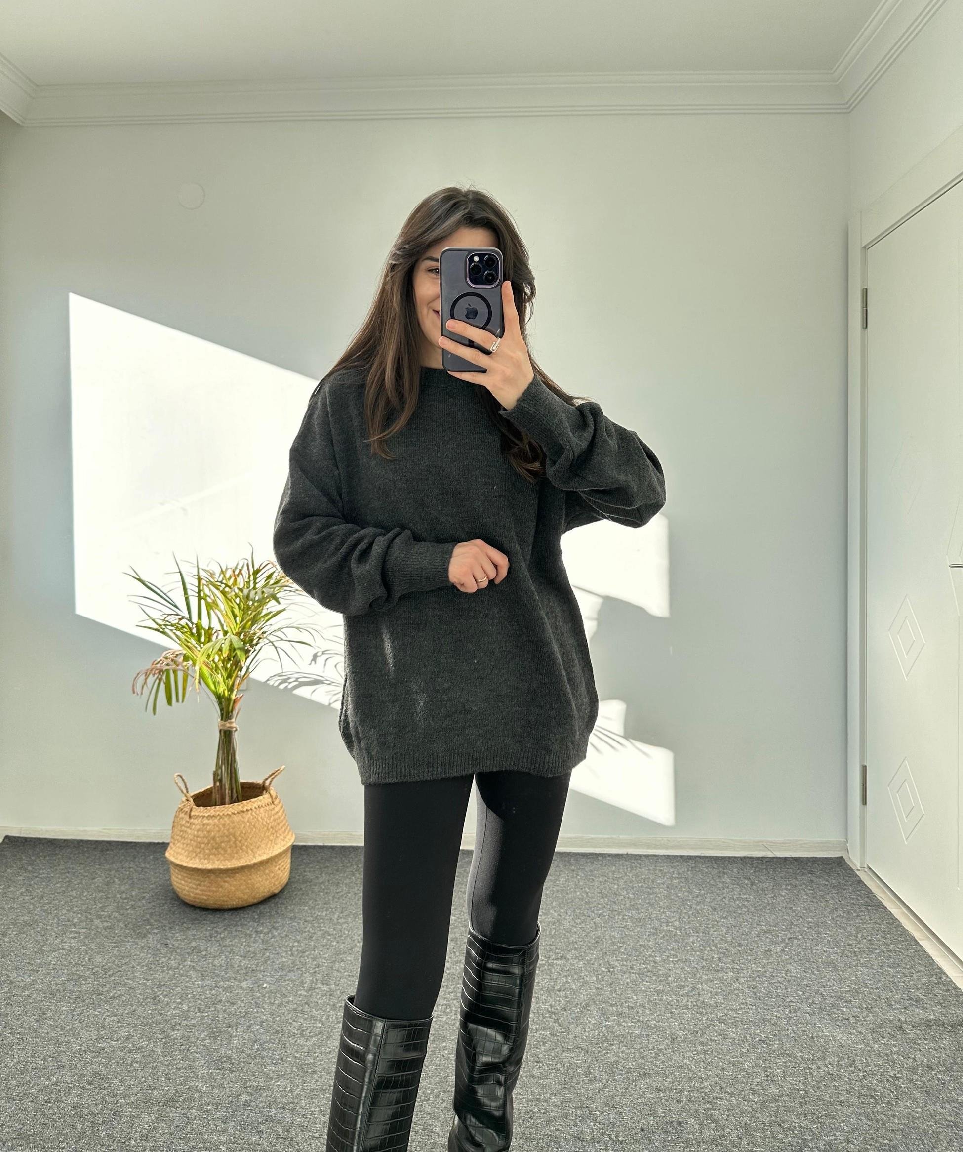 YUMOŞ DOKULU OVERSIZE KAZAK