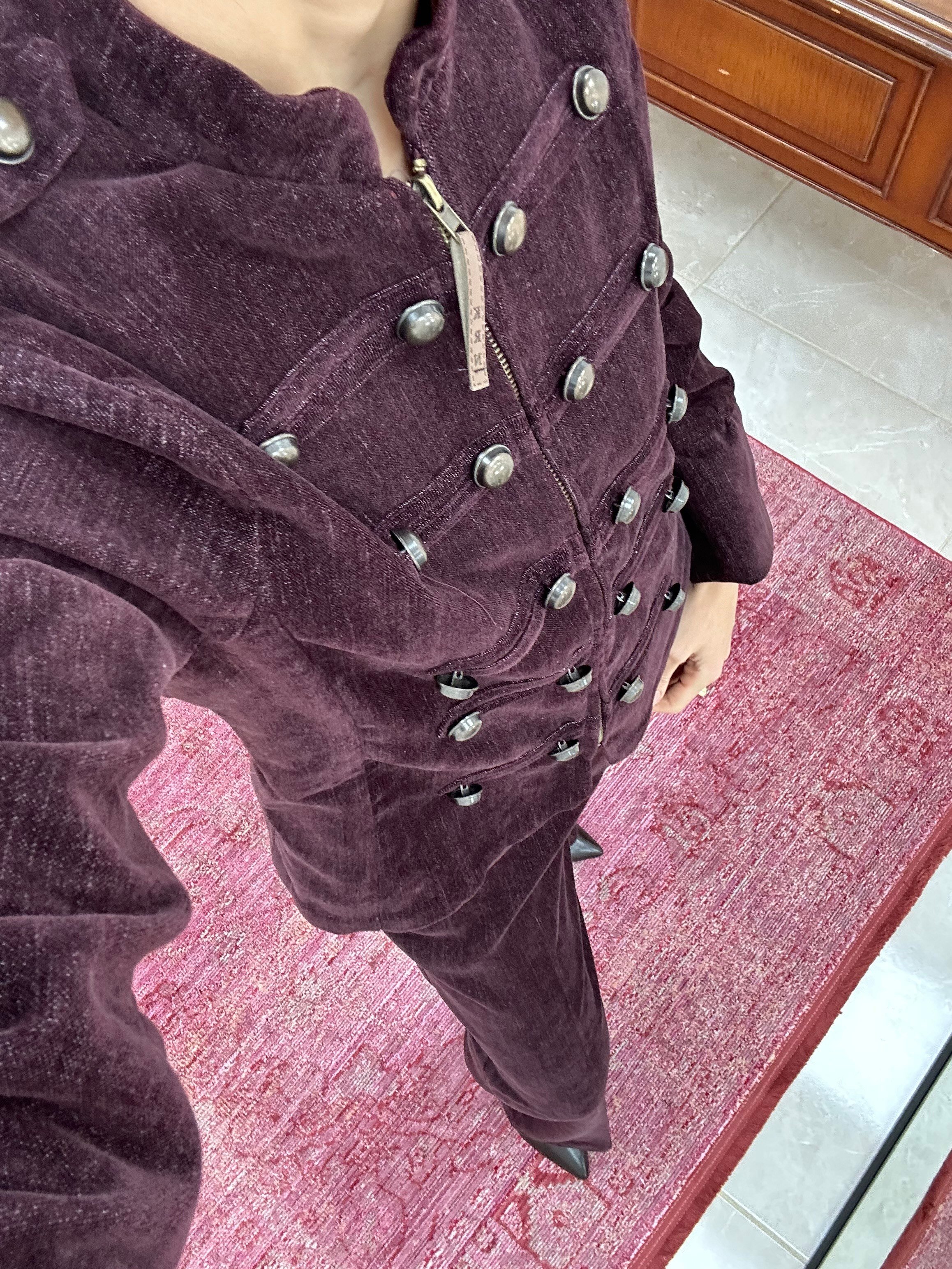 Yuvarlak Düğme Detaylı Şönil Kumaş Mürdüm  Ceket Pantolon Takım