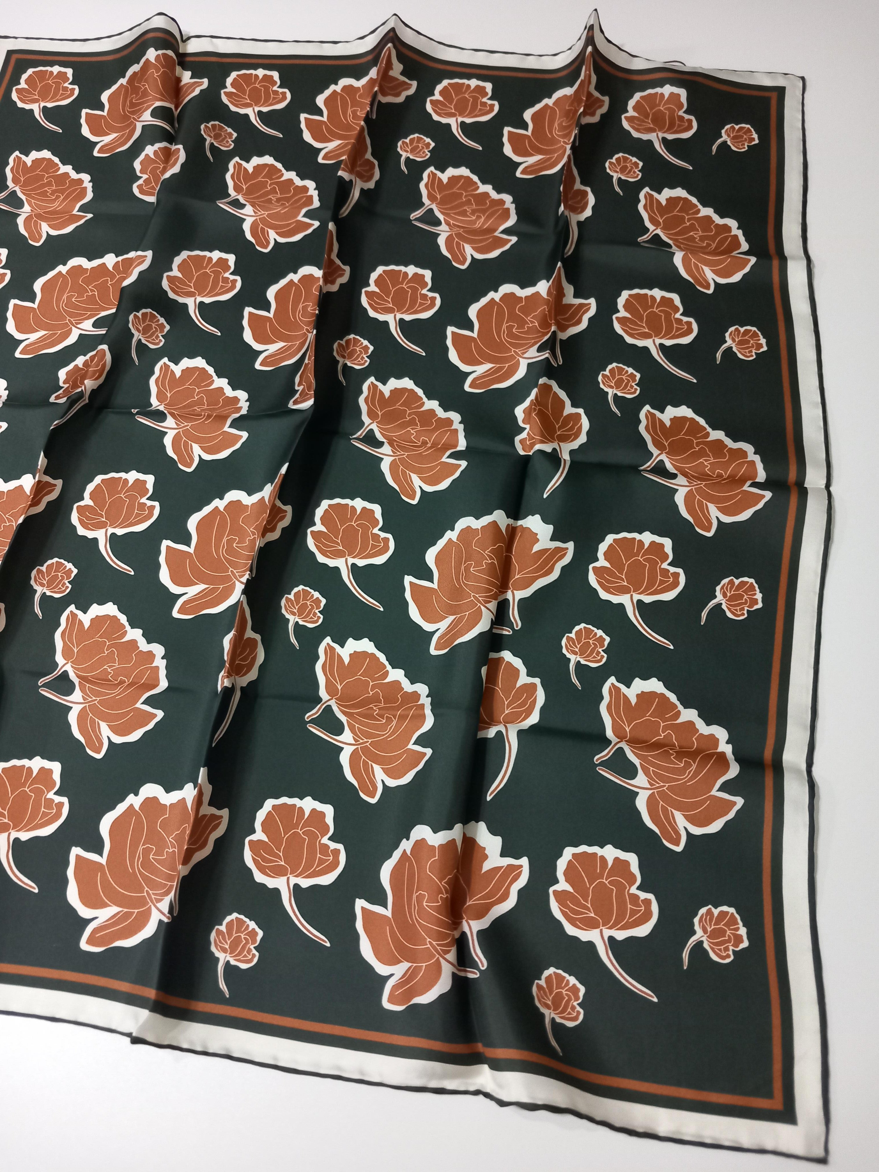 Silk Home Yeşil Taba Yaprak Desenli Tivil İpek Eşarp-11440-14-KVS0437
