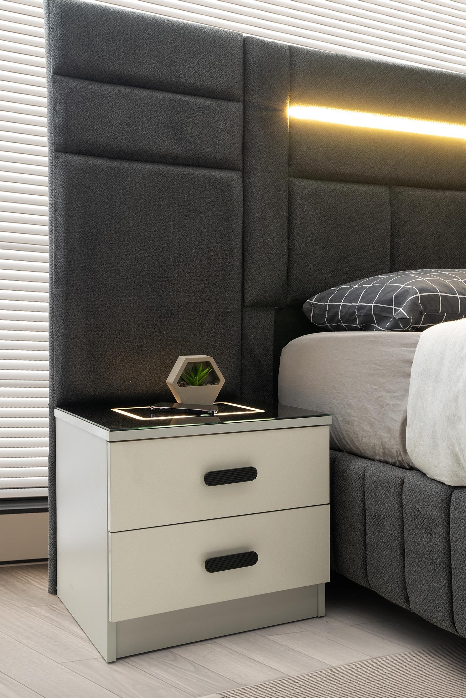 KomodinAvm 24Atlas 100% MDF Komodin | Ücretsiz Teslimat ve Kurulum