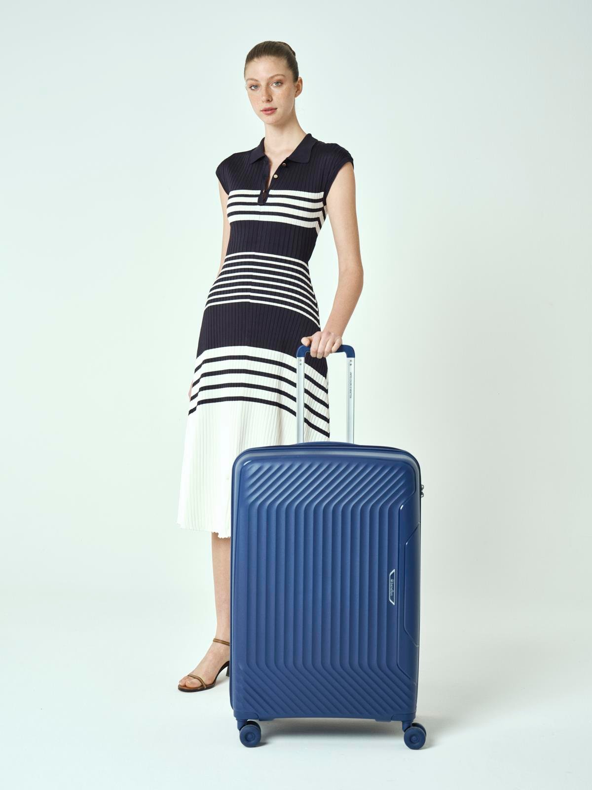 Benetton Büyük Boy %100 Polipropilen Valiz Koyu Mavi 14Bnt8001