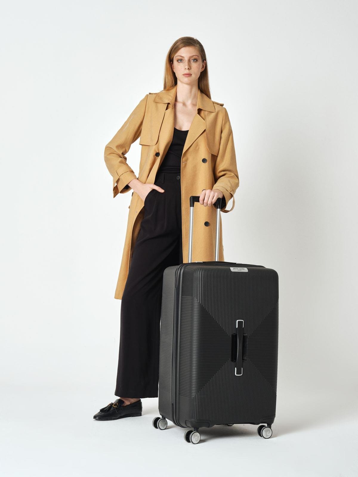 Pierre Cardin Büyük Boy %100 Polipropilen Valiz Siyah 04PC7080