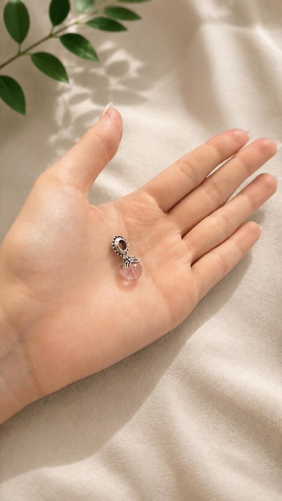  Şeffaf Sallantılı Charm Boncuk Kadın Bileklik Aparatı Modern Şık Tasarım