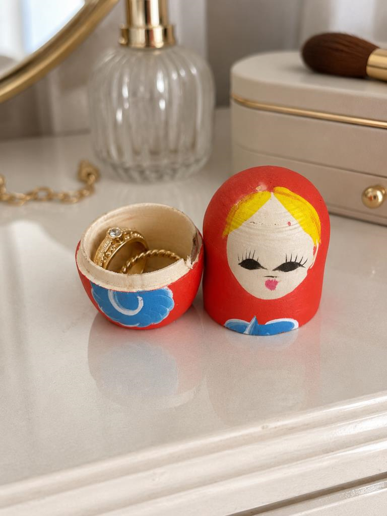 Biblo Matruşka Mini Ahşap Takı Kutusu El Boyaması Dekoratif Yüzük Saklama Kutusu 6,5 cm