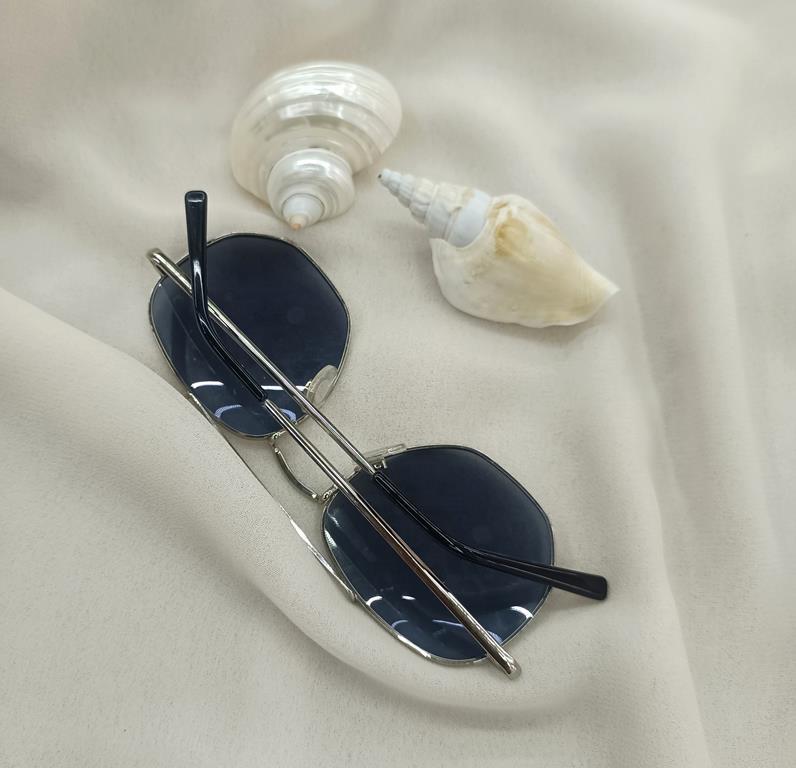 DK3216 COL.4 Kadın Güneş Gözlüğü Kutusunda  