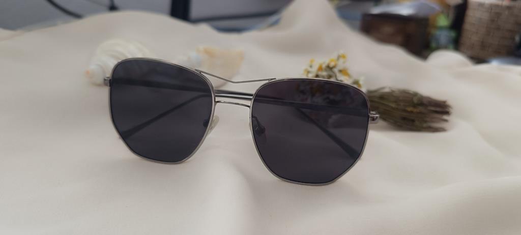 DK4259 COL.2 Kadın Güneş Gözlüğü Kutusunda  