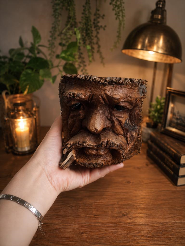 El Oyması Doğal Kütük Küllük Dekoratif Masa Üstü Tasarım