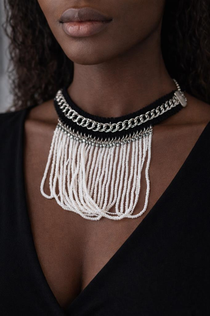El Yapımı Boncuklu Zincir Detaylı Choker Kolye | Şık ve Modern Tasarım