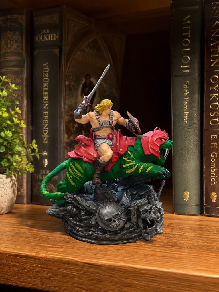 He-Man Atılgan Figürü 17 cm Dekoratif Figür Koleksiyonluk Masaüstü Kitaplık Vitrin Dekoru Nostaljik Hediye
