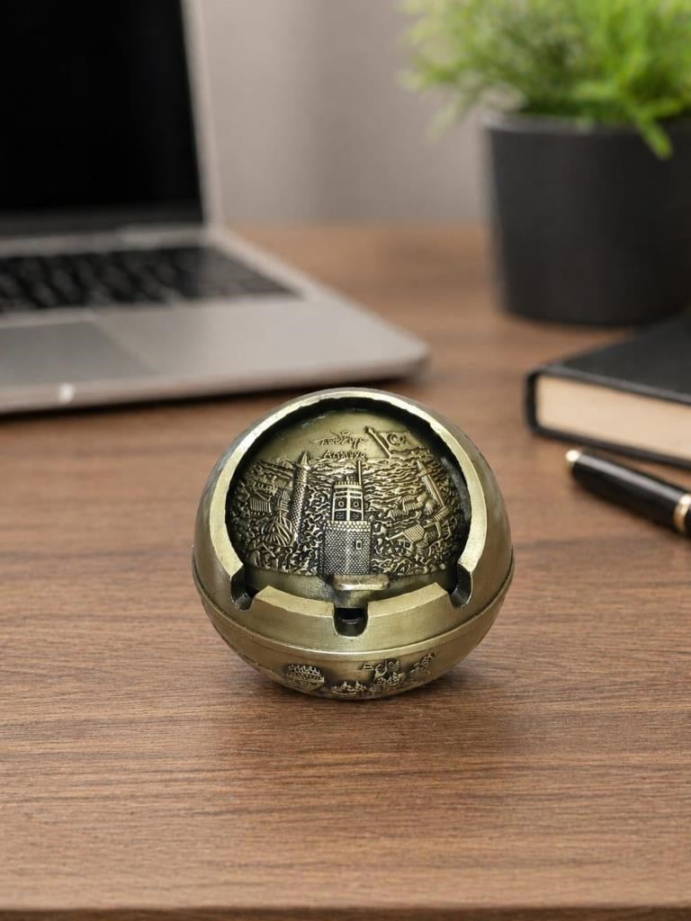 Kapaklı Metal Küllük Açılır Kapanır Dekoratif Masa Üstü Küllük Vintage Sarı 7.5 Cm