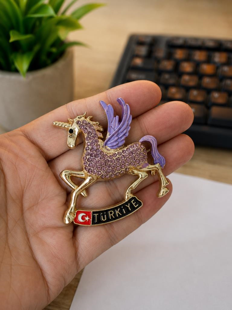 Magnet Kanatlı At Figürlü Taşlı Türkiye Buzdolabı Magneti – Dekoratif Hediyelik Souvenir