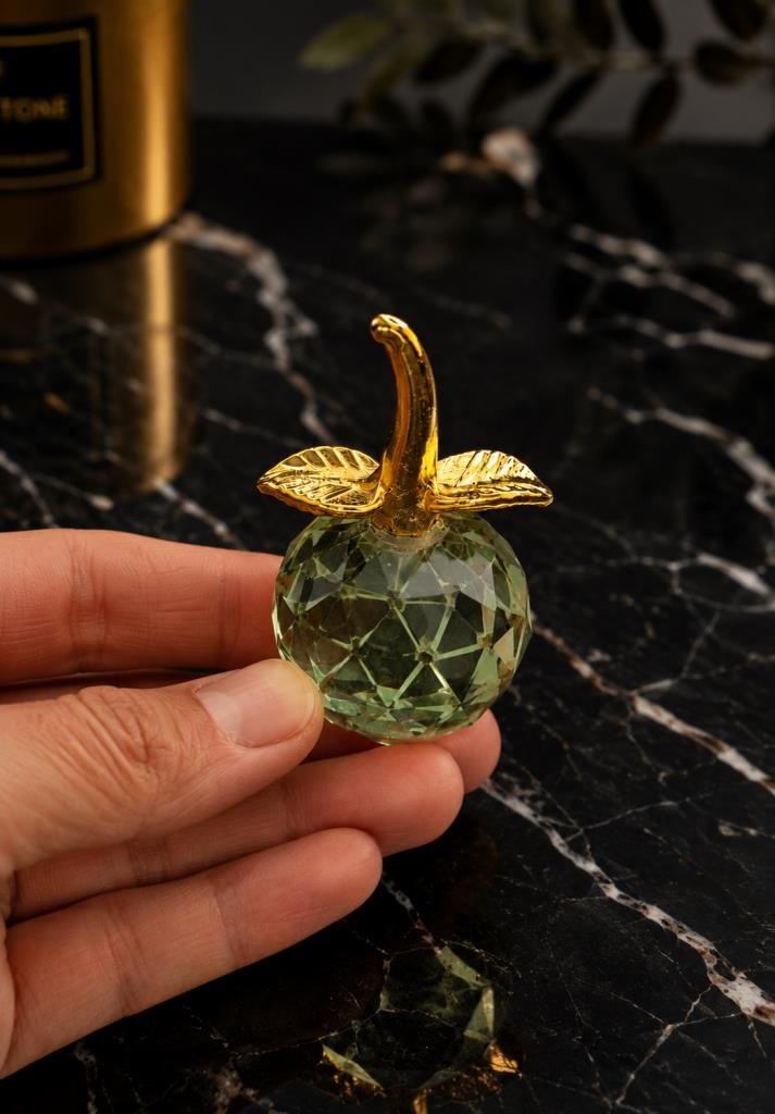 Mini Kristal Cam Dekoratif Elma Biblo 6.5 CM Gold Yapraklı Modern Masa Ofis Süsü 