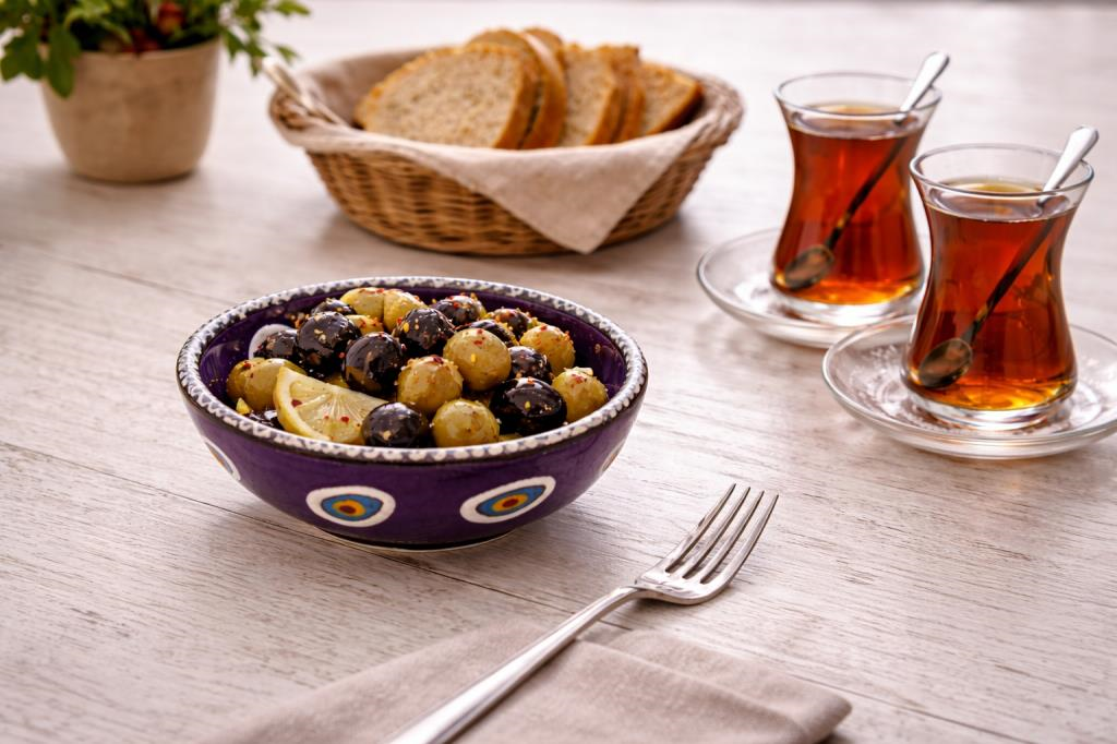 Nazar Boncuklu Seramik Çerezlik Kase 12 cm – El Yapımı Dekoratif Zeytin ve Çerez Kasesi Kahvaltılık Sunumluk
