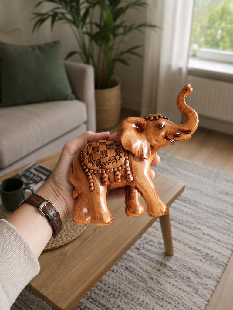 Polyester Fil Biblo Dekoratif Şans Fili Heykeli El İşlemeli Masa ve Kitaplık Dekoru 15x17 cm