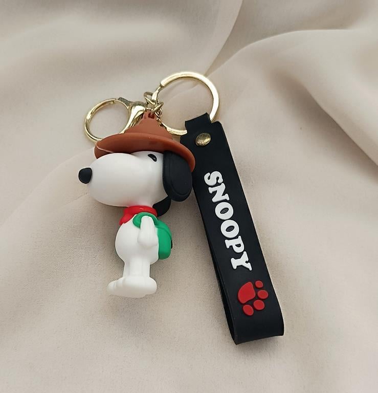 Snoopy Anahtarlık Silikon Sevimli Köpek Araba Çanta Süsü Aksesuar Oyuncak 