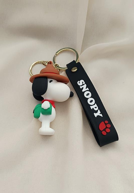 Snoopy Anahtarlık Silikon Sevimli Köpek Araba Çanta Süsü Aksesuar Oyuncak 