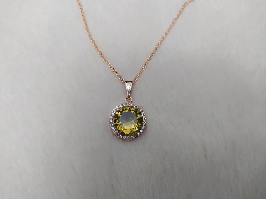 Sultanit (Zultanit) Rose Gold Renk Bukalemun Zirkon Doğal Taşlı Kolye