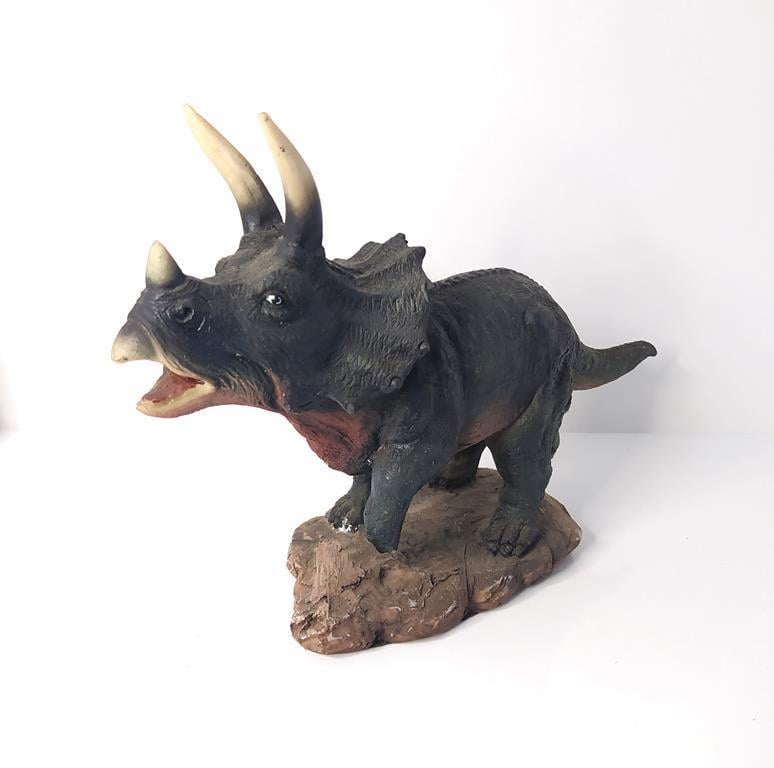 Triceratops Dinazor Hayvan Biblo Heykel Ev Ofis Dekorasyon 3D Görünümlü 
