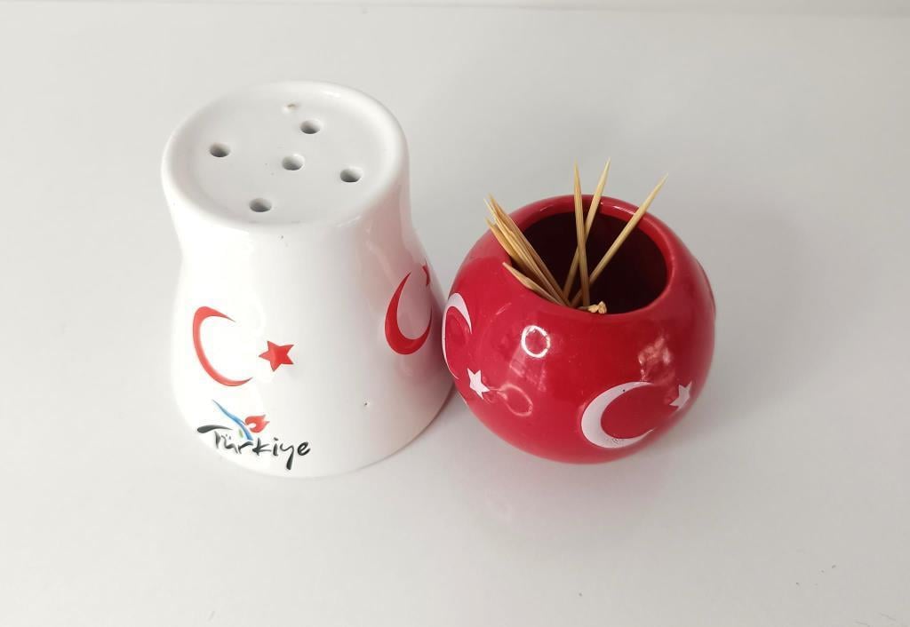 Tuzluk Kürdanlık Seramik Biblo Masa Süsü Türk Bayrak Ay Yıldız hediye 