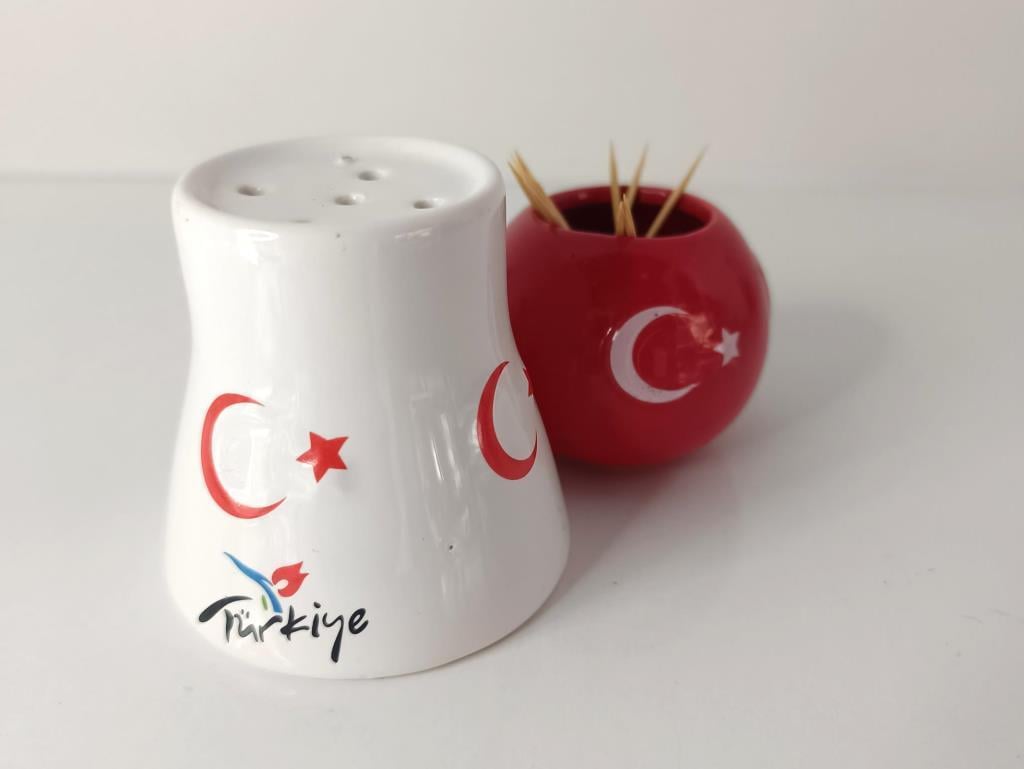 Tuzluk Kürdanlık Seramik Biblo Masa Süsü Türk Bayrak Ay Yıldız hediye 
