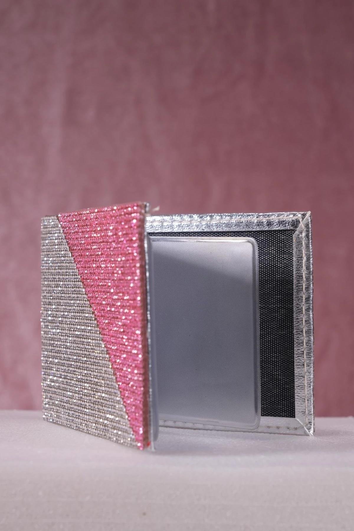 gumus-capraz-pembe-tasli-kartlik--5b70-.jpg