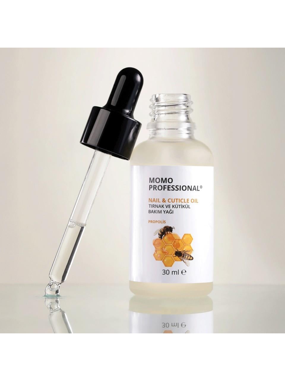 Momo Nail&Cuticle Oil 30ml. Propolis