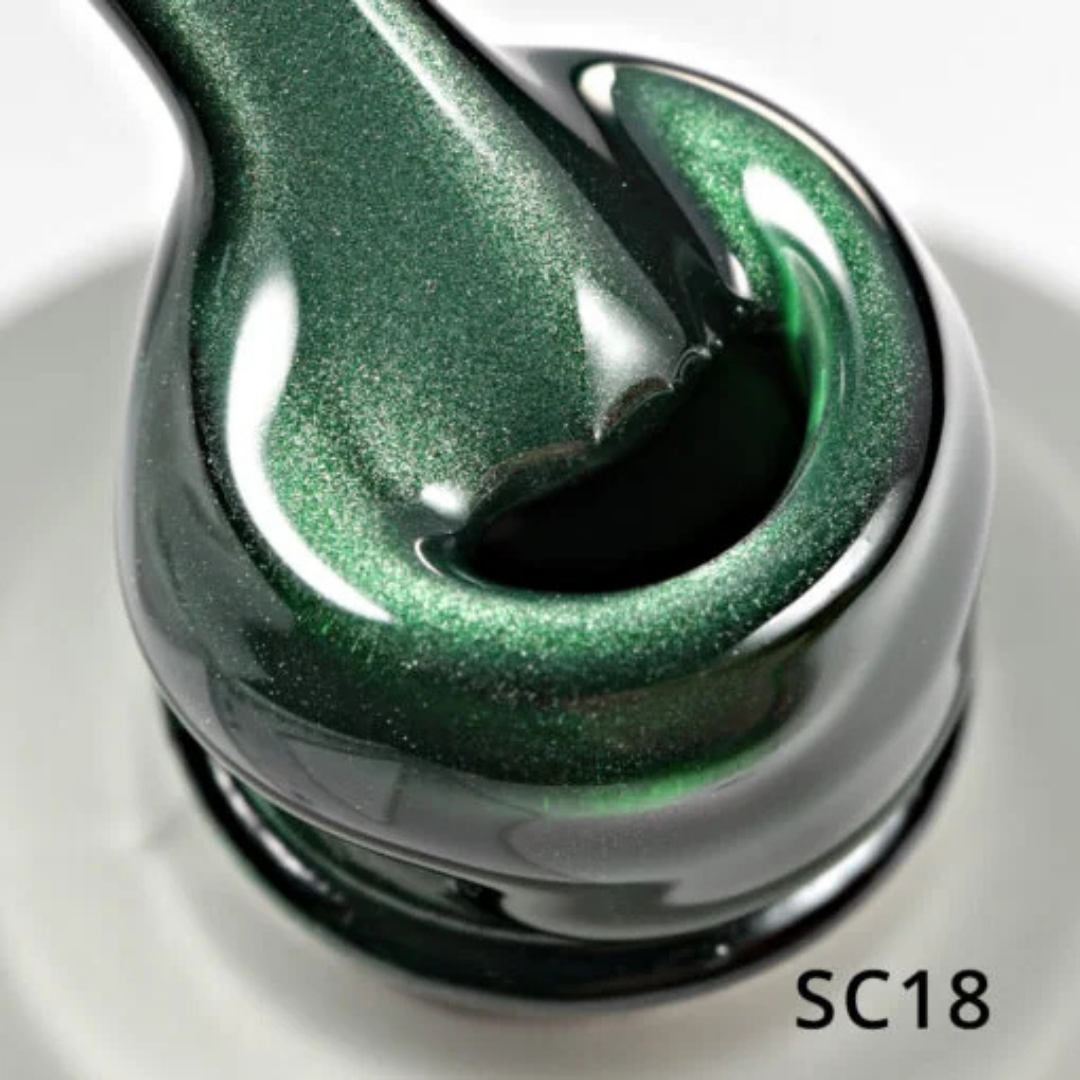 Momo Silky Cat Eye 10ml. SC18