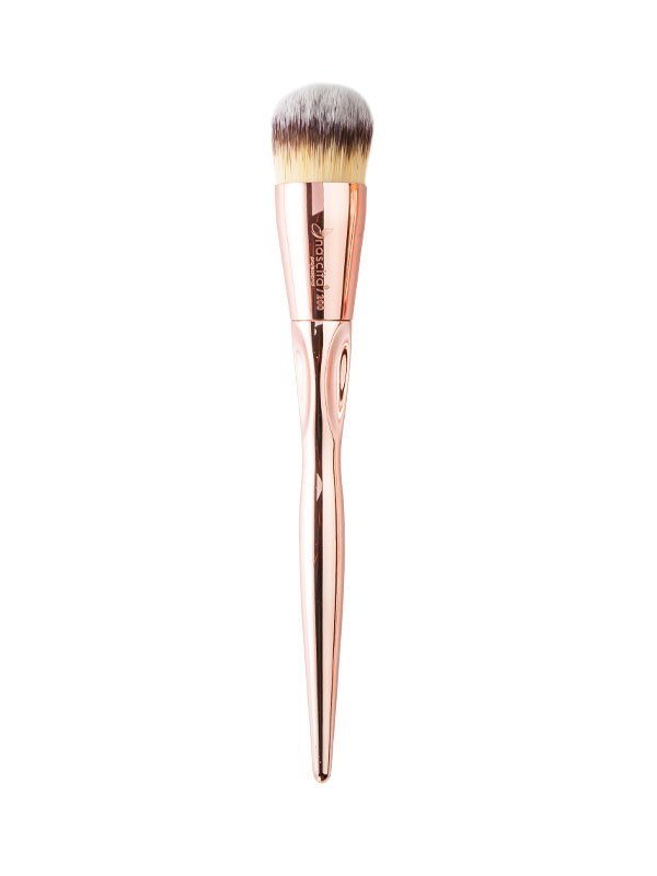 Nascıta Bronzy Glow Oval Yapılı Kapatıcı Fırça