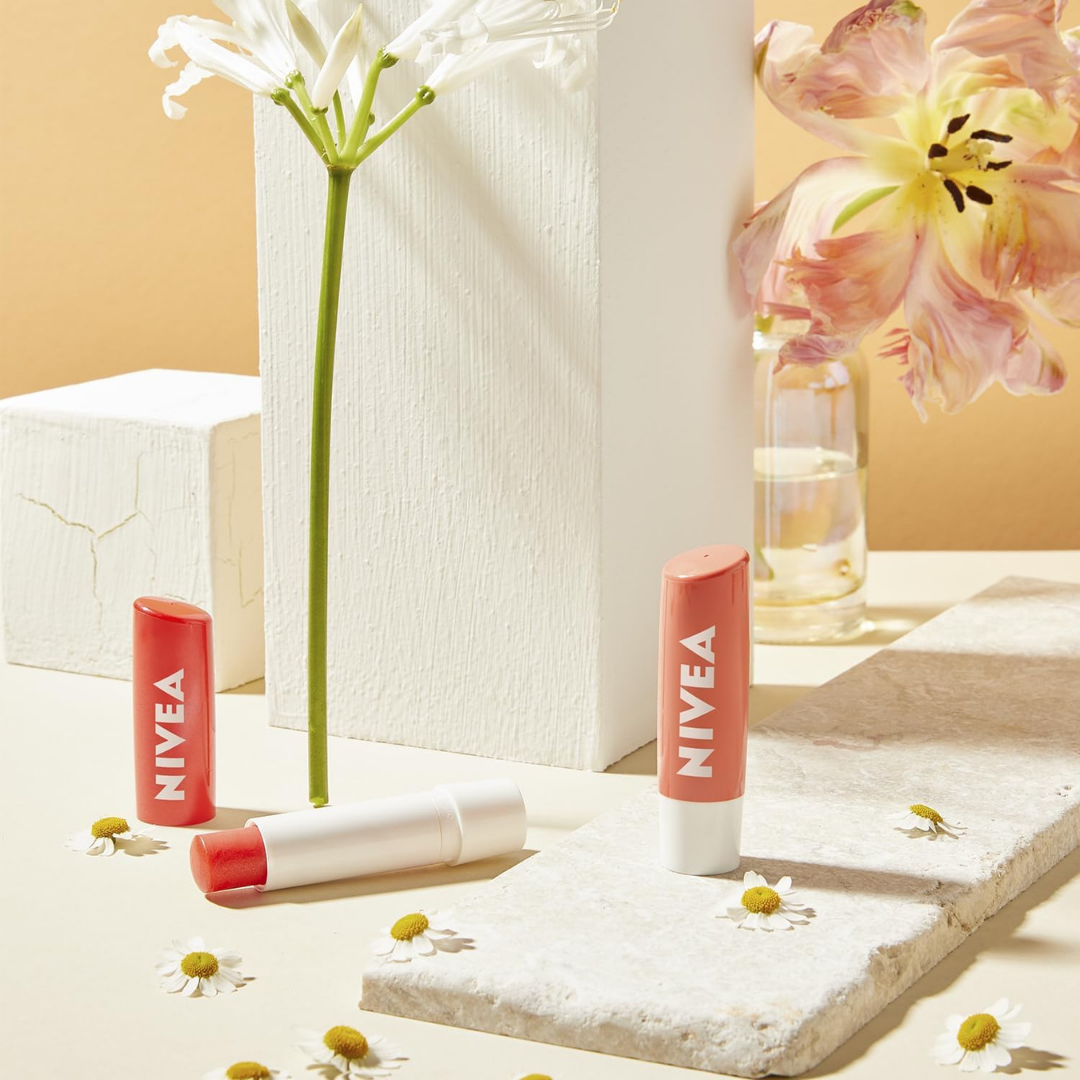 Nivea Dudak Bakım Kremi 5ml. Şeftali 85031