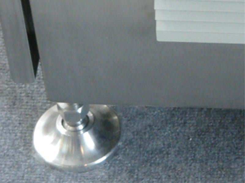 Model: 560 Çeli̇k - Tabanli Ve Mi̇lli̇ Mafsalli Pabuç