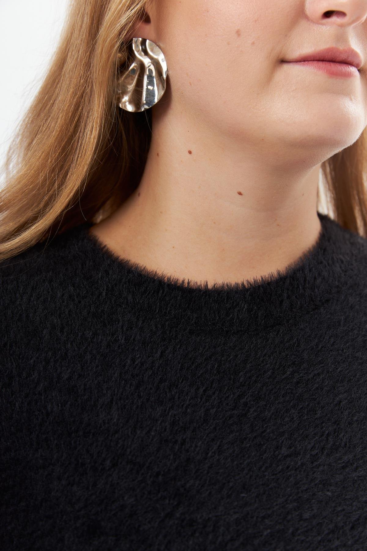 Büyük Beden Sakallı Triko Kazak Siyah