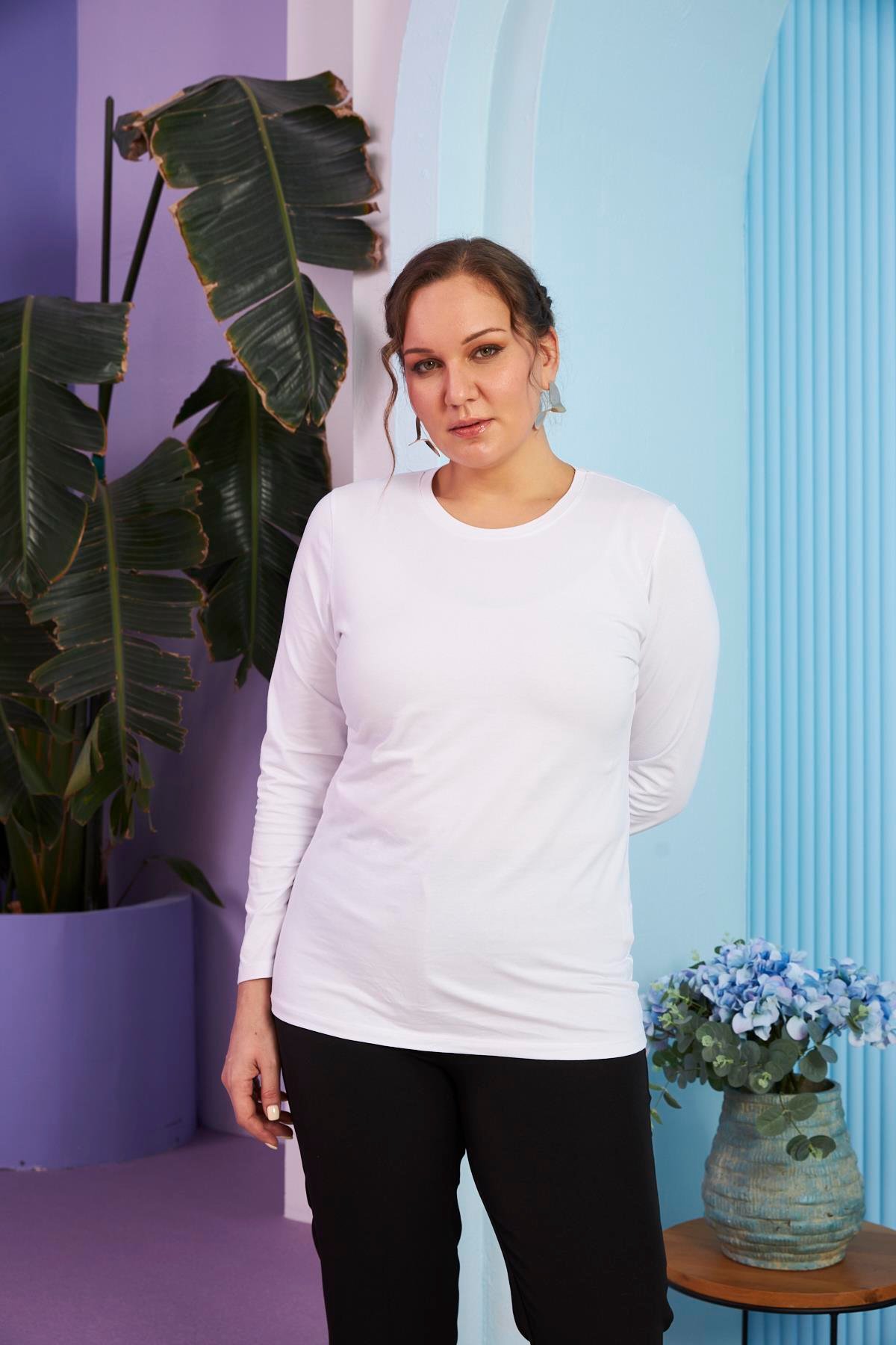 Rmg Bisiklet Yaka Uzun Kol Büyük Beden Beyaz Tişört