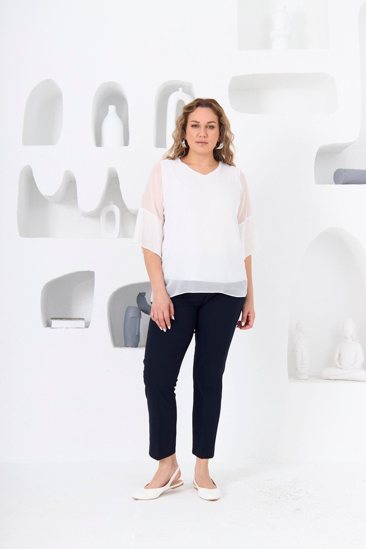 Rmg Kolları Piliseli Büyük Beden Beyaz Bluz