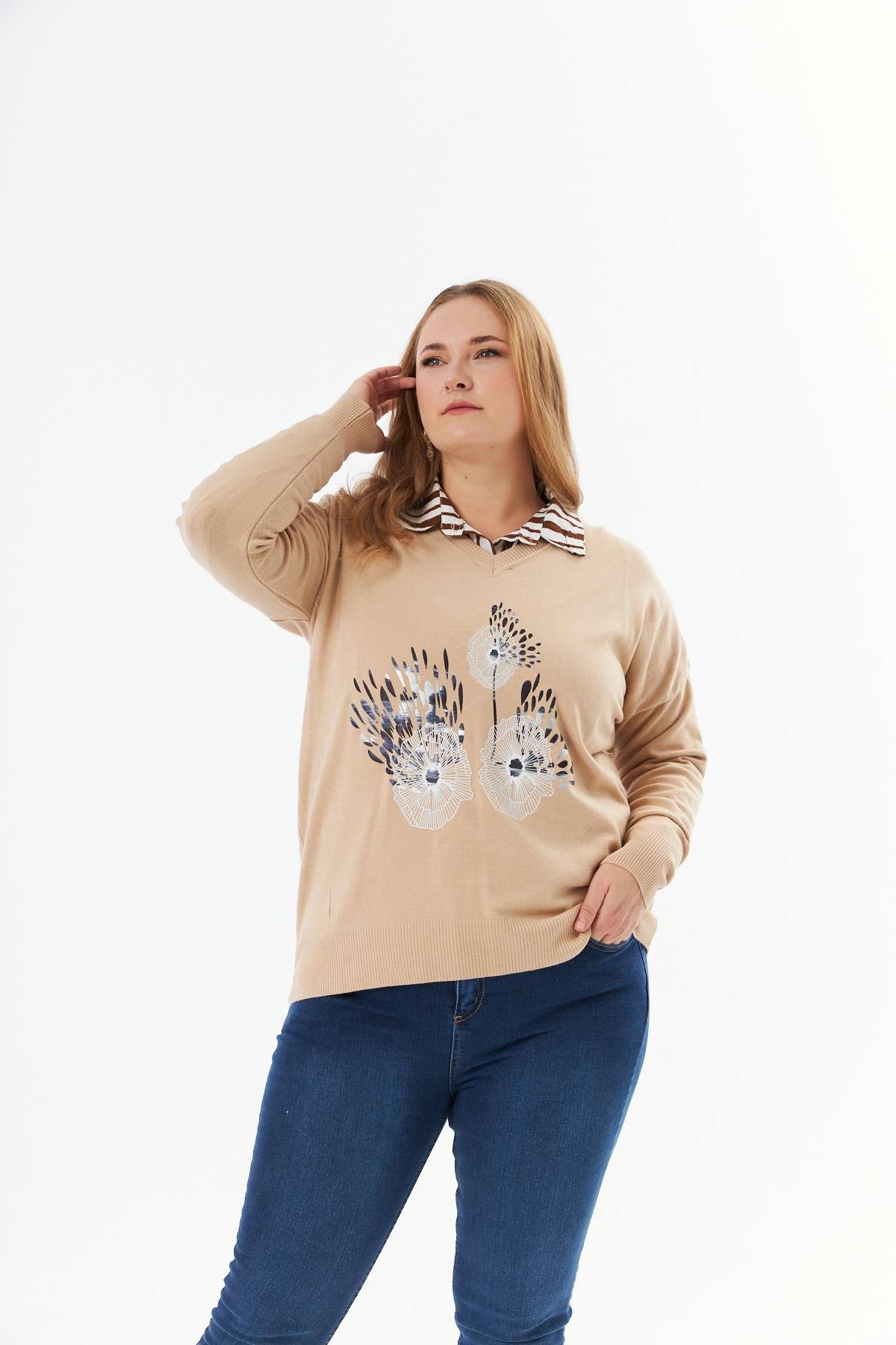 V YAKA BASKILI TRİKO  1-2