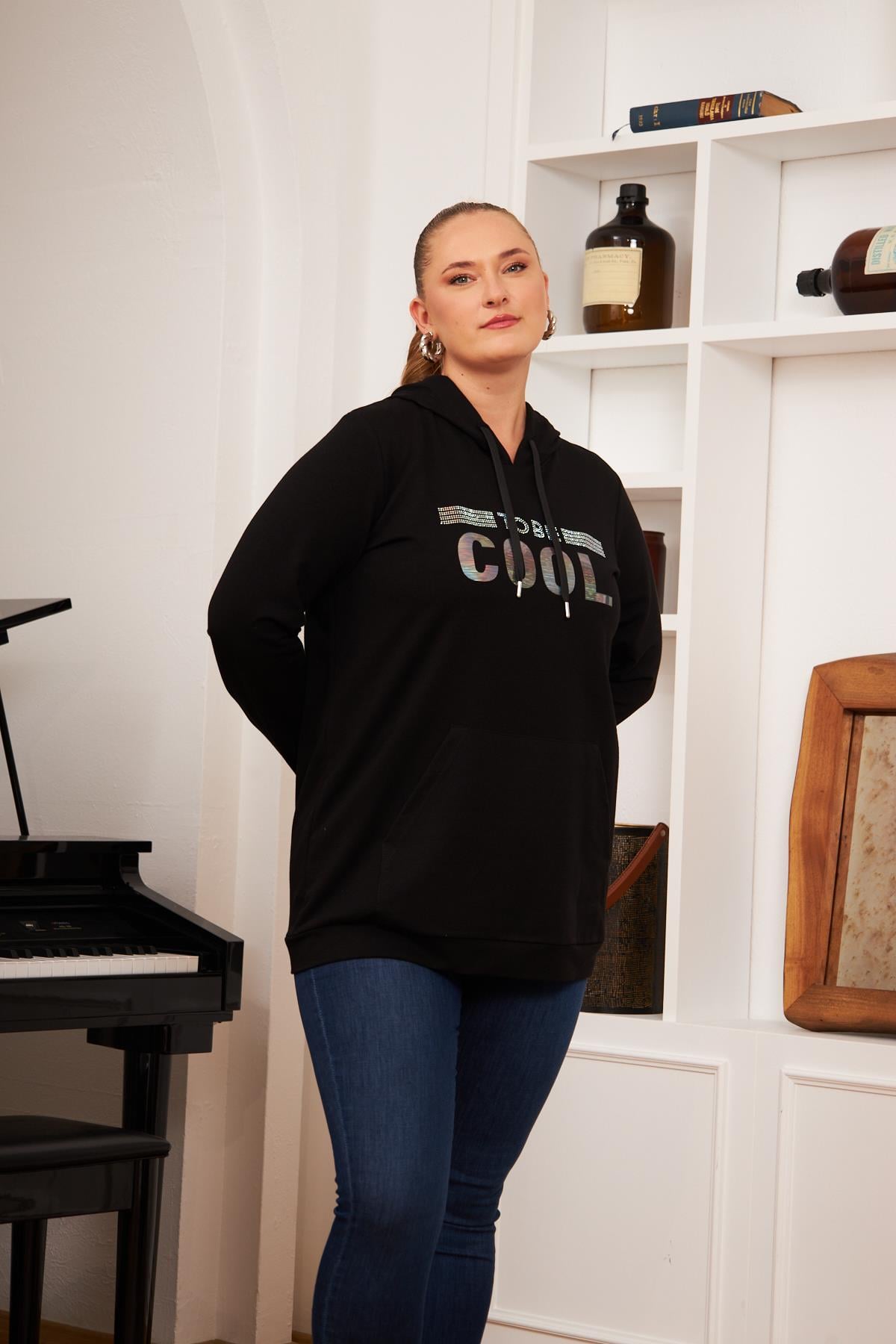 Büyük Beden Taş Baskılı Sweatshirt Koyu Siyah