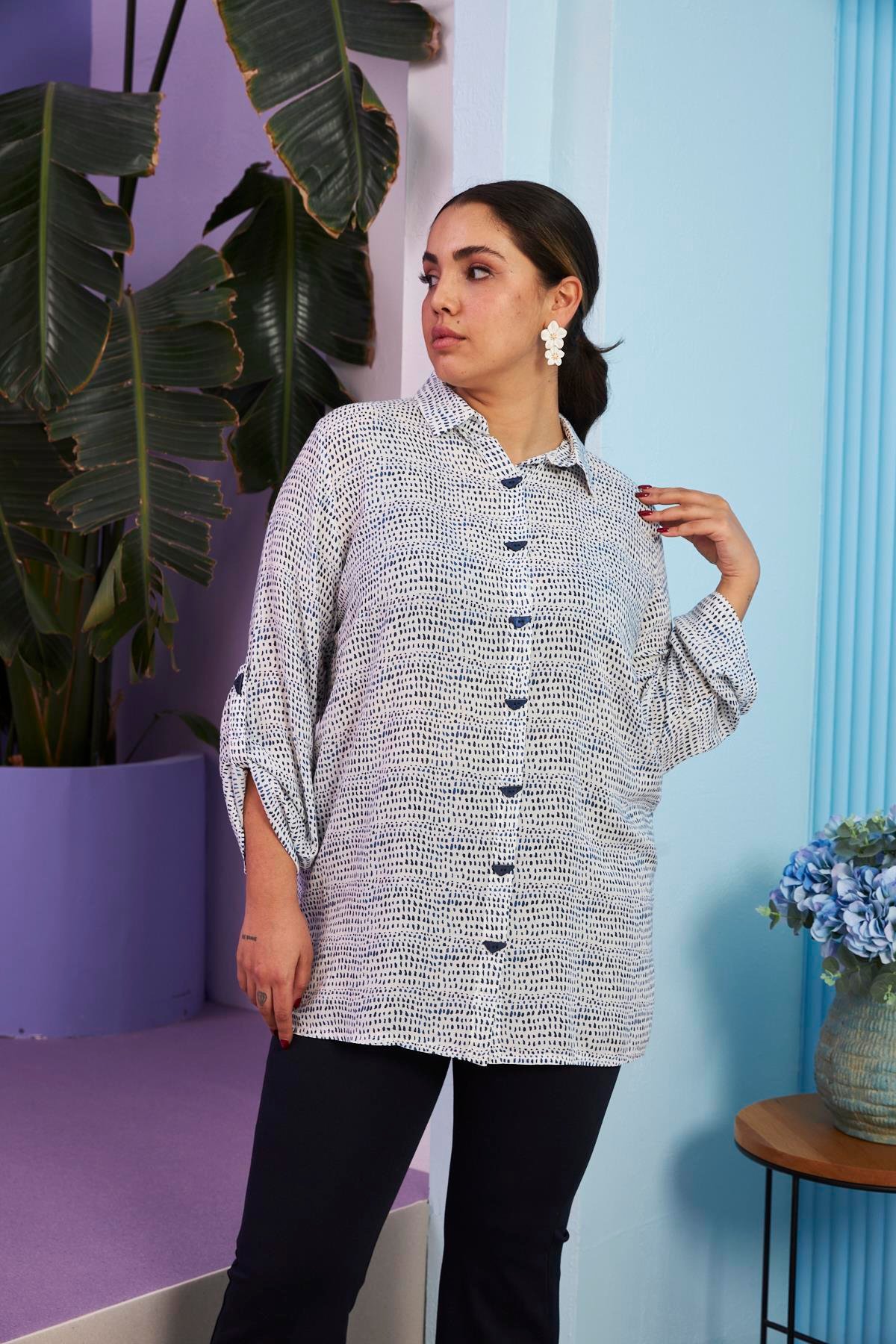 Rmg Düğme Detaylı Nokta Desenli Büyük Beden İndigo Gömlek