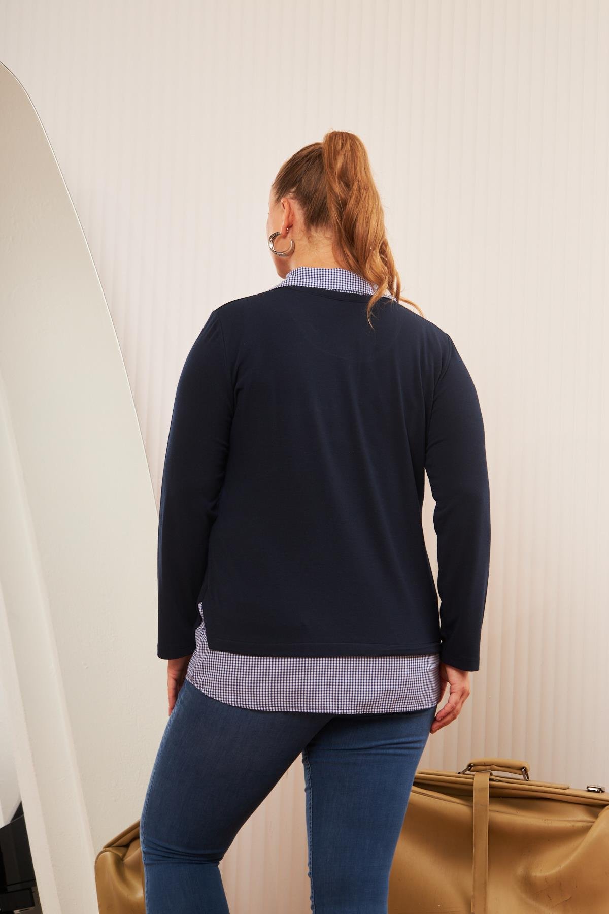 Rmg Cep Detaylı Ekoseli Büyük Beden Lacivert Gömlek Bluz