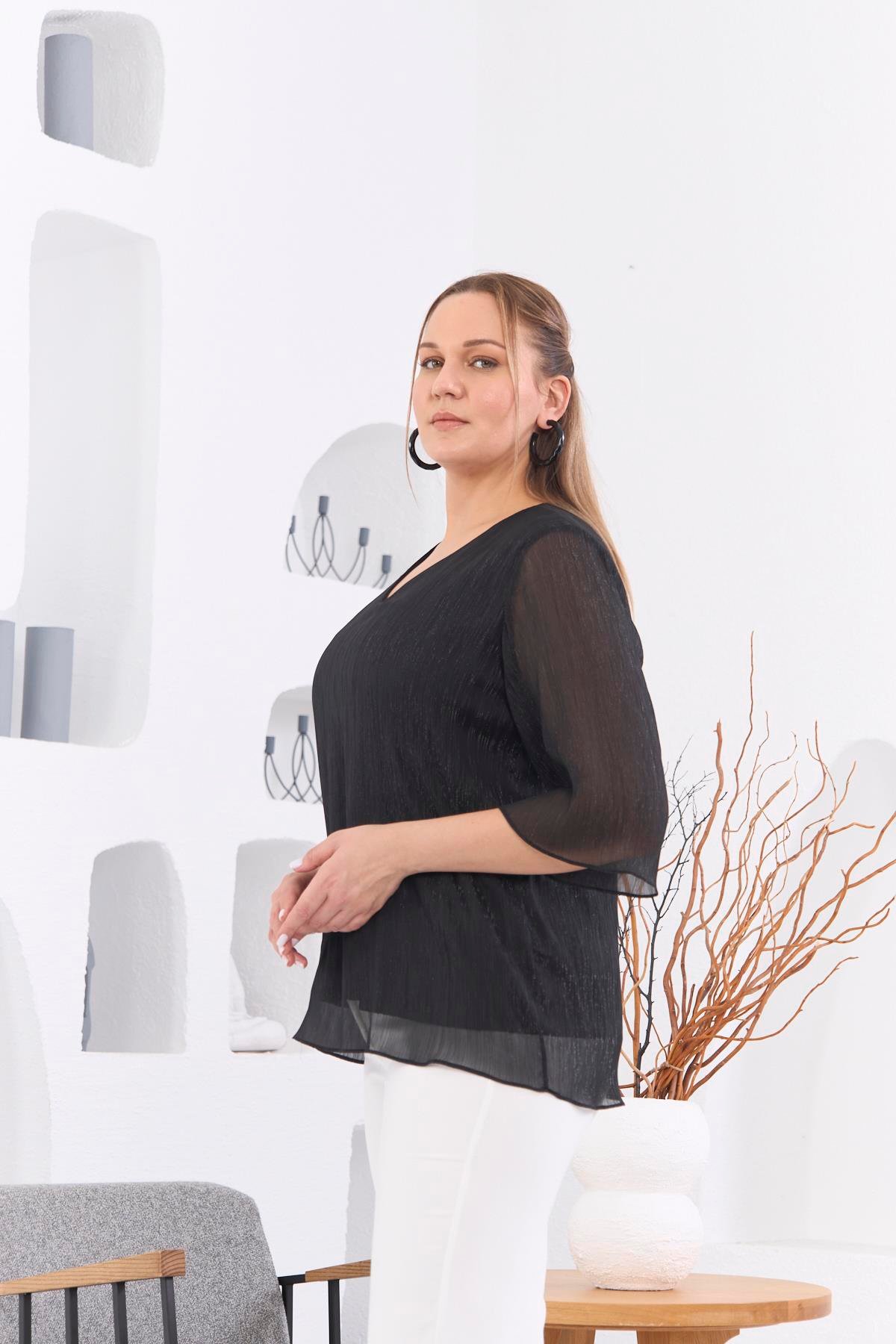 Rmg V Yaka Desenli Büyük Beden Siyah Bluz