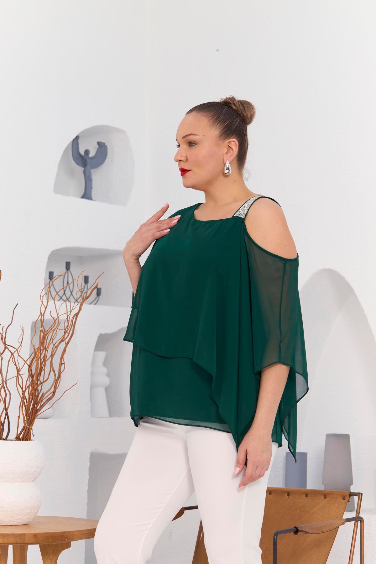 Rmg Omuz Taş Detay İçlikli Şifon Büyük Beden Bluz Zümrüt